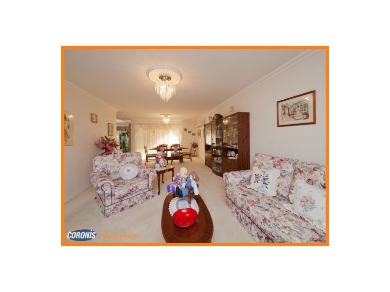 7 Coolamon Crescent, Beerwah QLD 4519