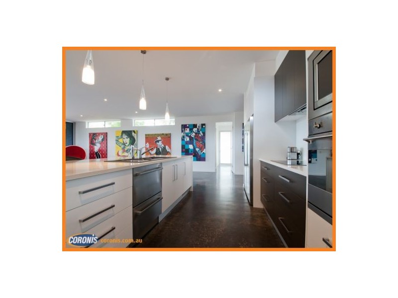 106 Sunset Drive, Little Mountain QLD 4551