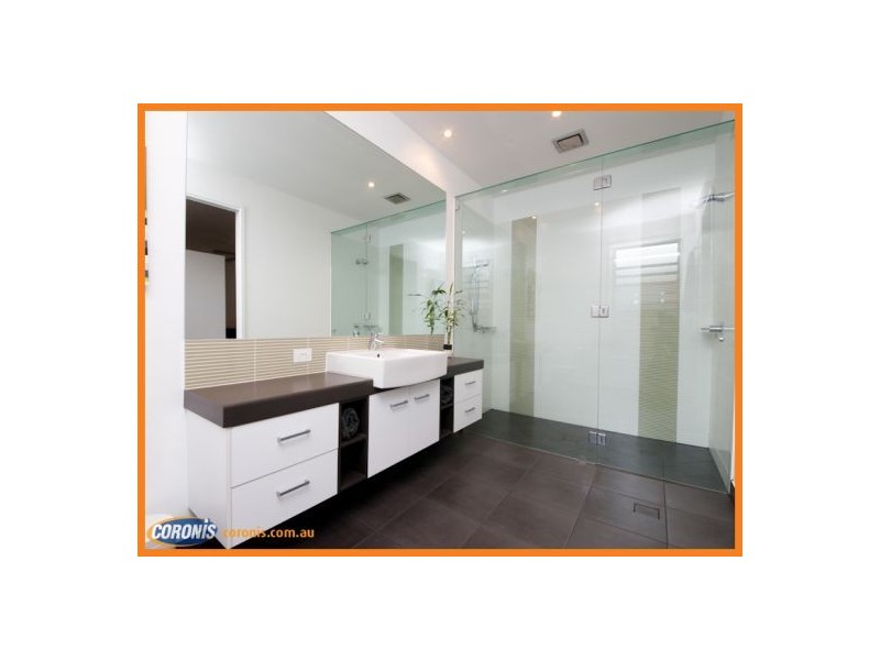 106 Sunset Drive, Little Mountain QLD 4551