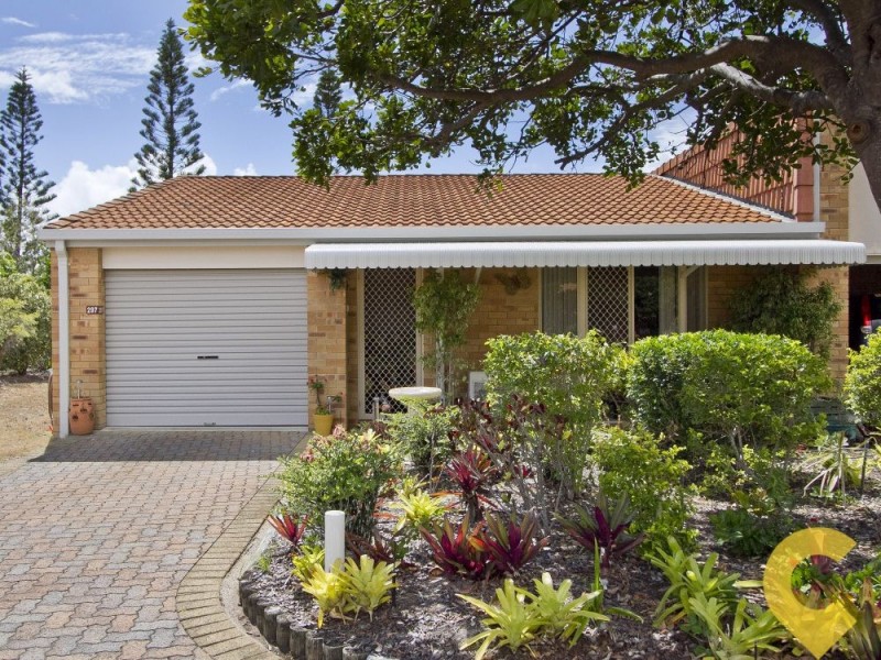 297/6 Melody Court, Warana QLD 4575