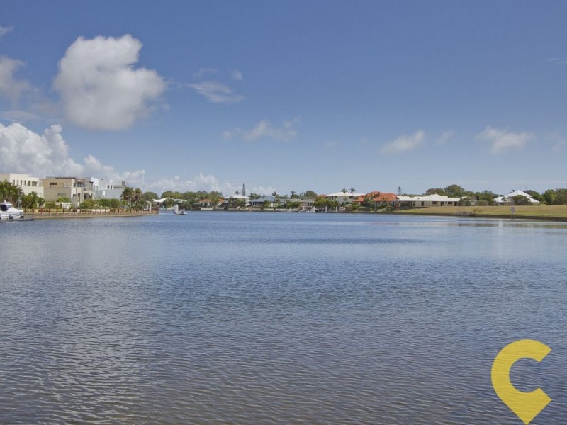 297/6 Melody Court, Warana QLD 4575