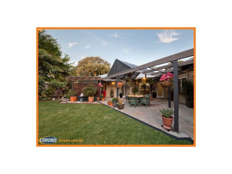 7 Woodroffe Street, Little Mountain QLD 4551