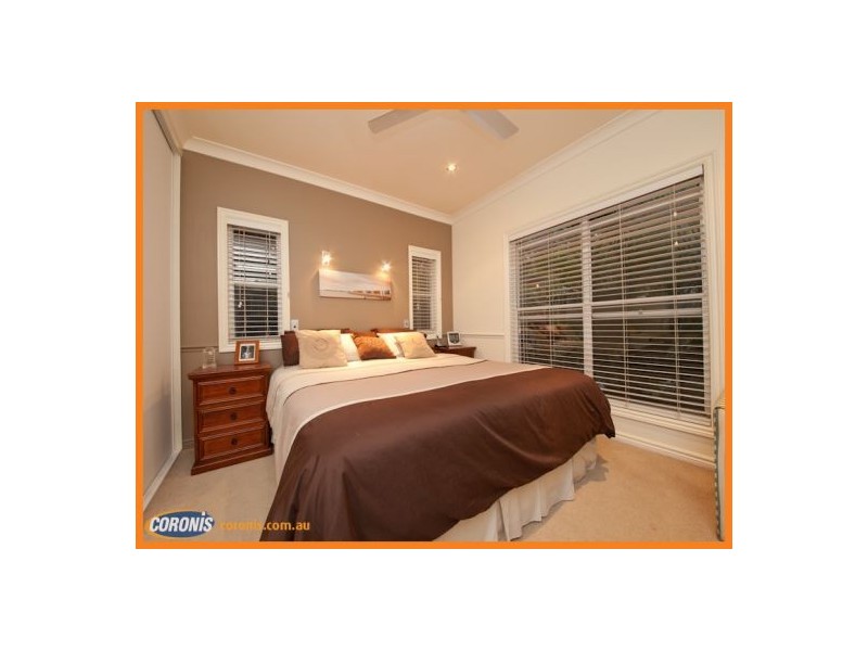 7 Woodroffe Street, Little Mountain QLD 4551