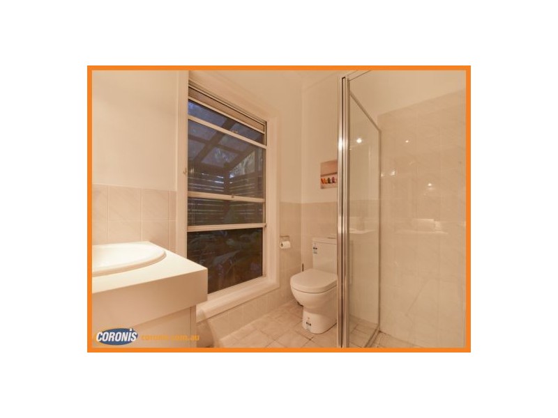 7 Woodroffe Street, Little Mountain QLD 4551