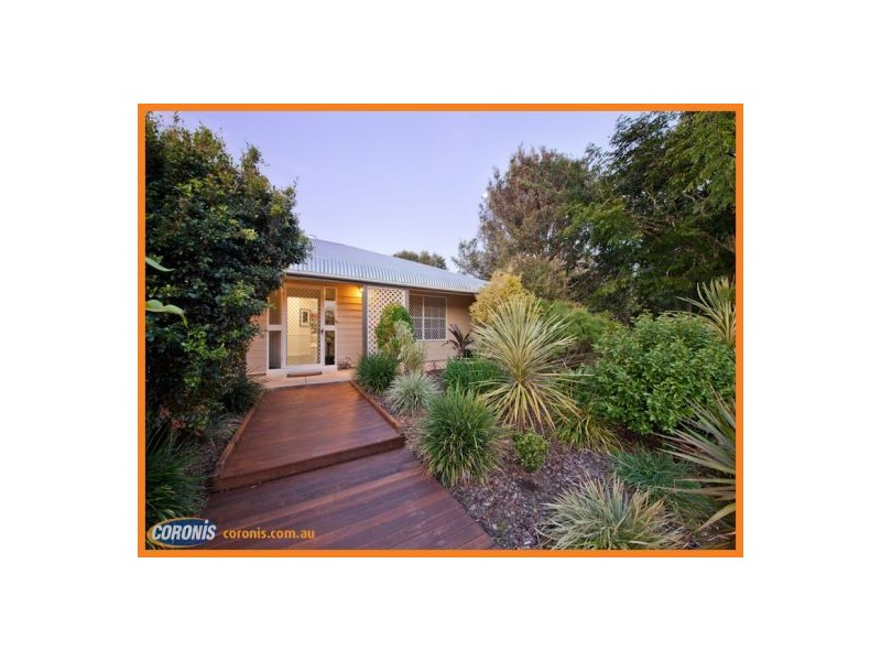 7 Woodroffe Street, Little Mountain QLD 4551
