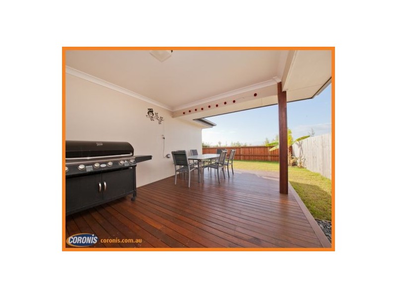 8 Ellis Place, Mountain Creek QLD 4557