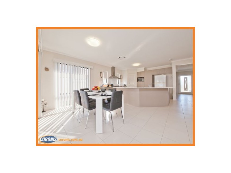 20 Whitehaven Way, Pelican Waters QLD 4551