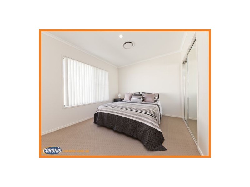 20 Whitehaven Way, Pelican Waters QLD 4551