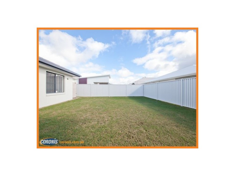 20 Whitehaven Way, Pelican Waters QLD 4551