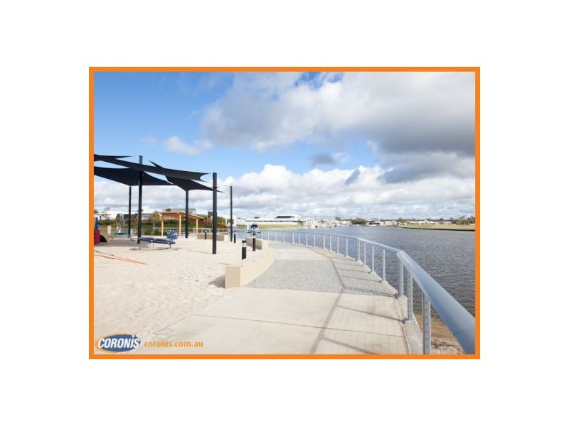 20 Whitehaven Way, Pelican Waters QLD 4551