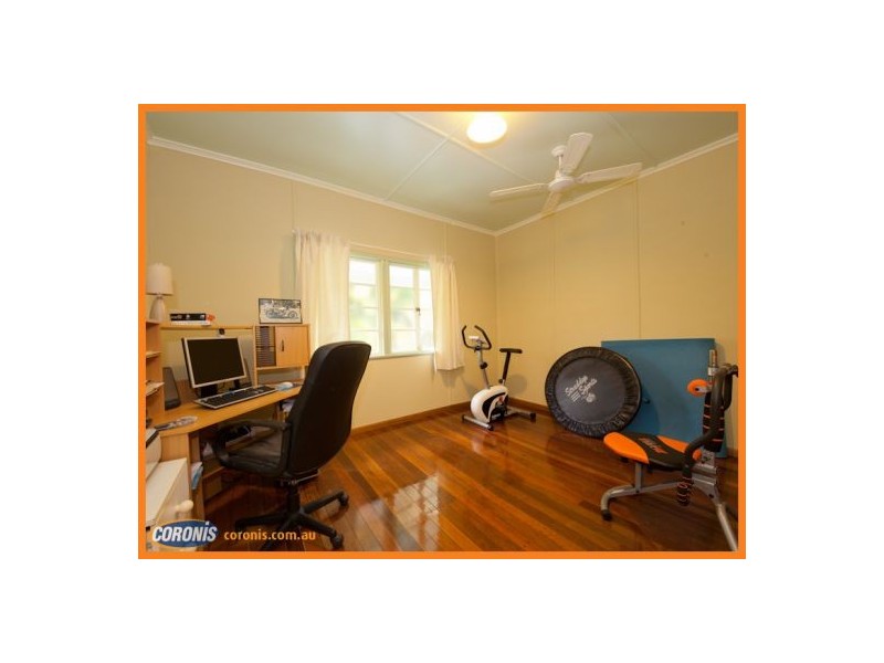 33 Crittenden Road, Glass House Mountains QLD 4518