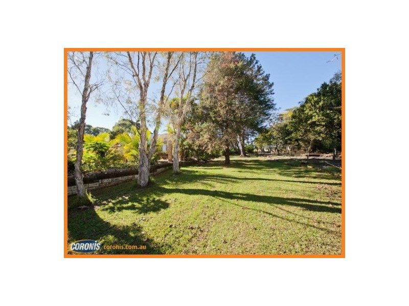 33 Crittenden Road, Glass House Mountains QLD 4518