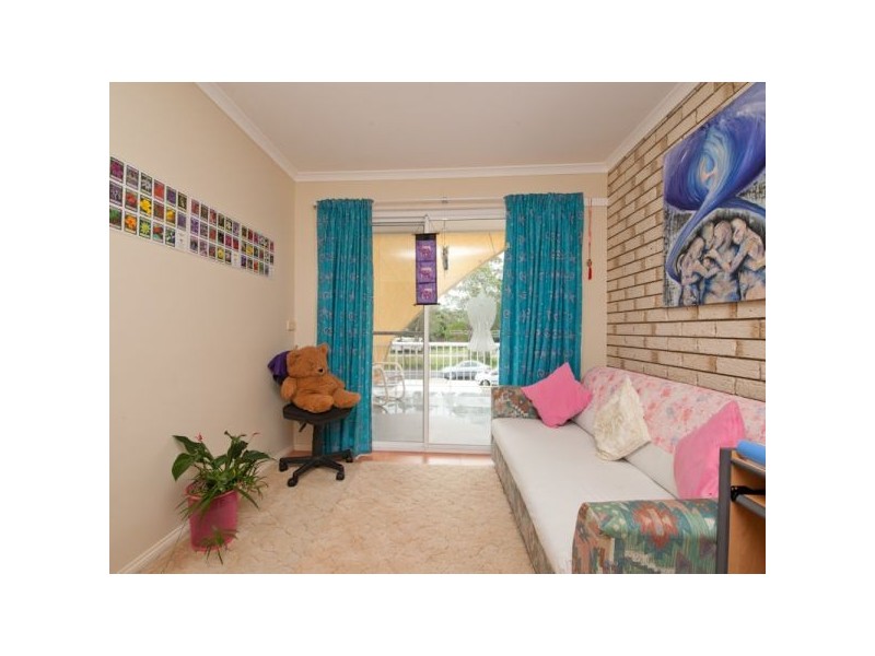 2/147 Bundilla Boulevard, Mountain Creek QLD 4557