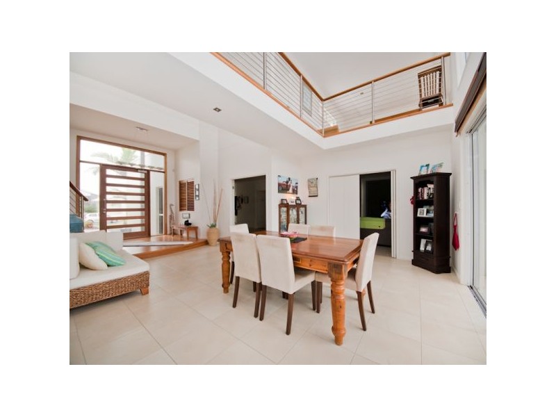 4 Columba Place, Pelican Waters QLD 4551