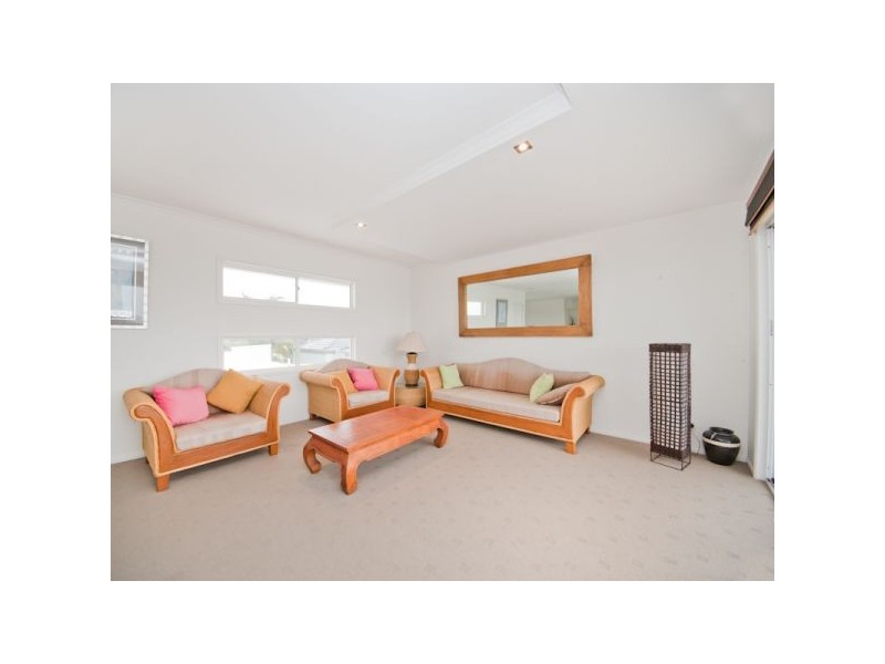 4 Columba Place, Pelican Waters QLD 4551