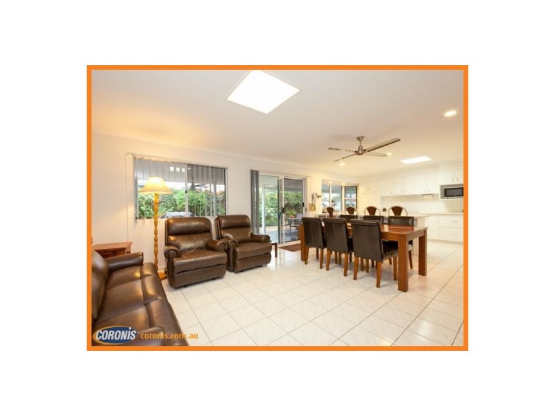 1 Araluen Close, Mountain Creek QLD 4557