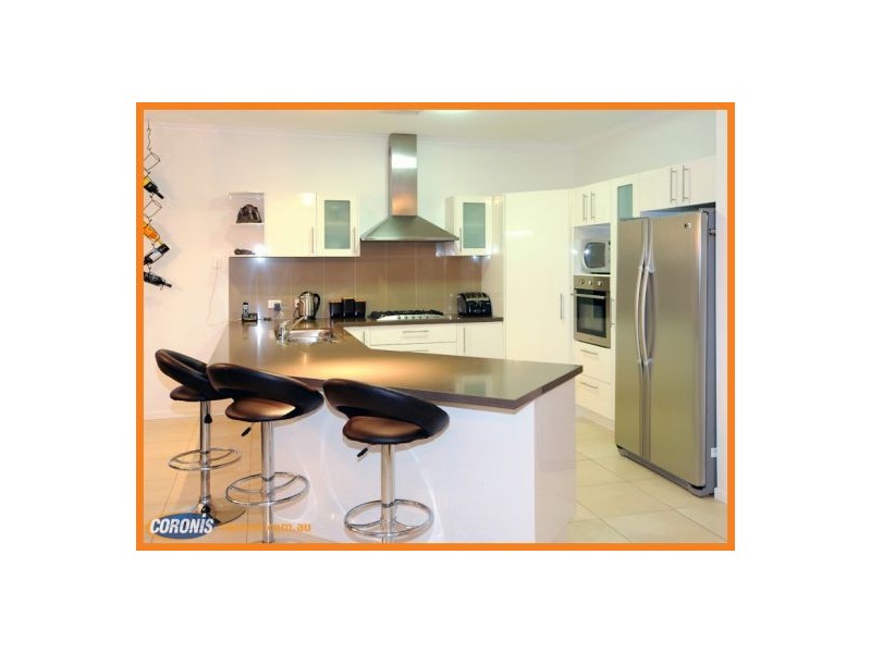 6 Francis Court, Pelican Waters QLD 4551