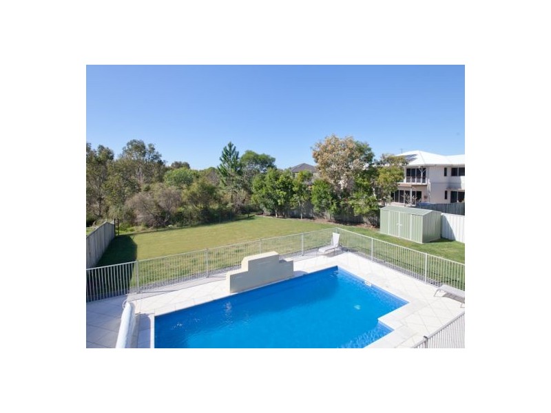 6 Francis Court, Pelican Waters QLD 4551