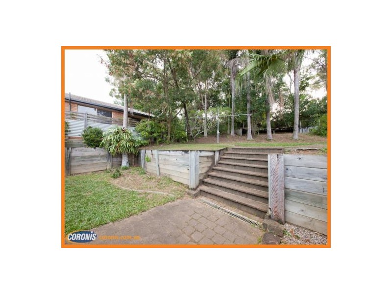 8 Bushlark Street, Aroona QLD 4551