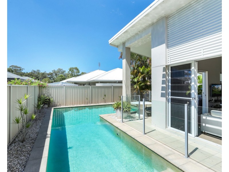 29 Sovereign Circuit, Pelican Waters QLD 4551