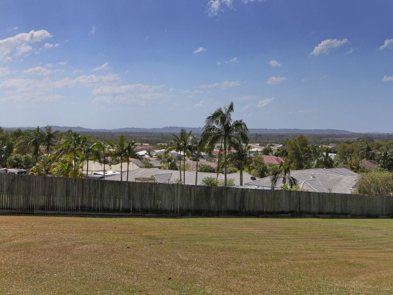 6 Discovery Drive, Little Mountain QLD 4551