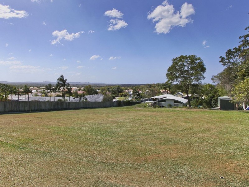 6 Discovery Drive, Little Mountain QLD 4551