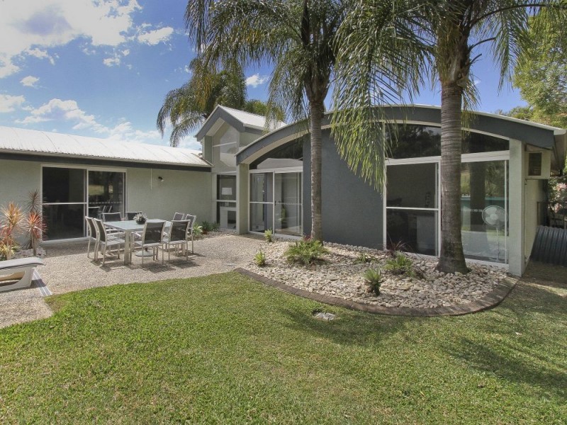 6 Discovery Drive, Little Mountain QLD 4551