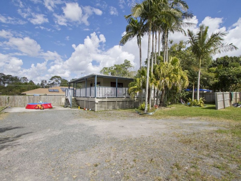 6a Montrose Street, Beerwah QLD 4519