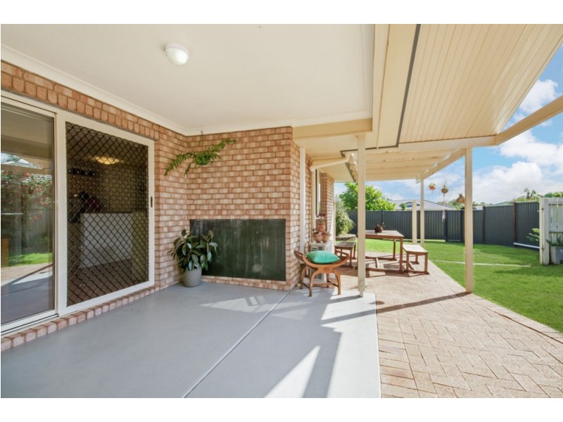 23 Springs Drive, Little Mountain QLD 4551