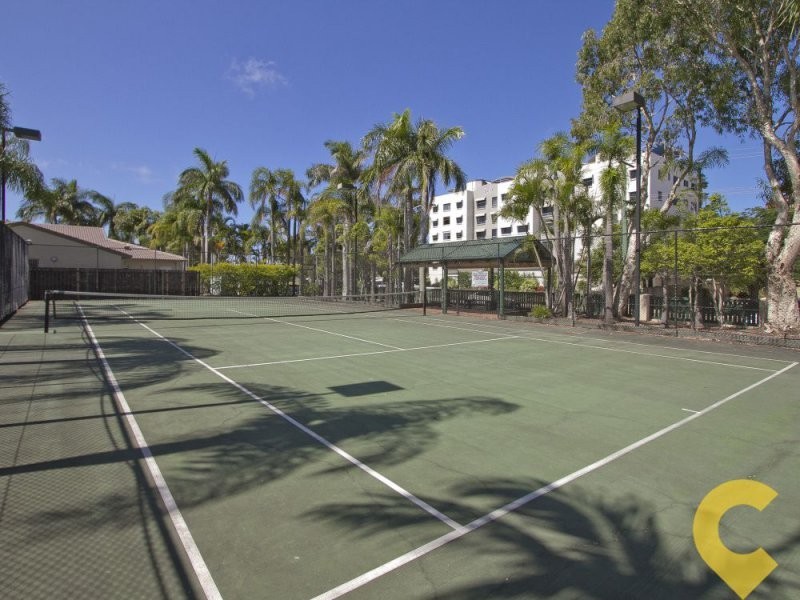 38/2 Landsborough Parade, Golden Beach QLD 4551