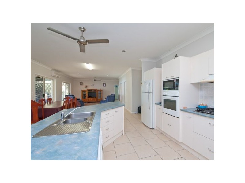 3 Tulloch Close, Little Mountain QLD 4551