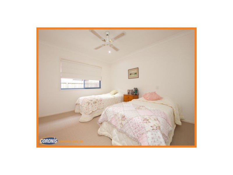 8 Midden Place, Pelican Waters QLD 4551
