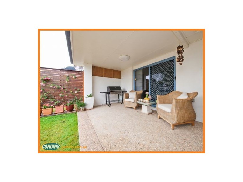 8 Midden Place, Pelican Waters QLD 4551