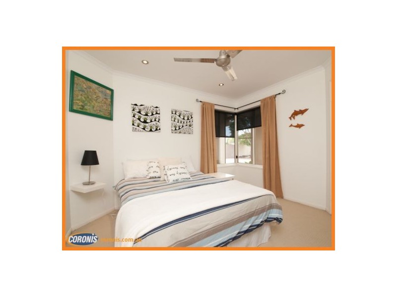 11 Midden Place, Pelican Waters QLD 4551