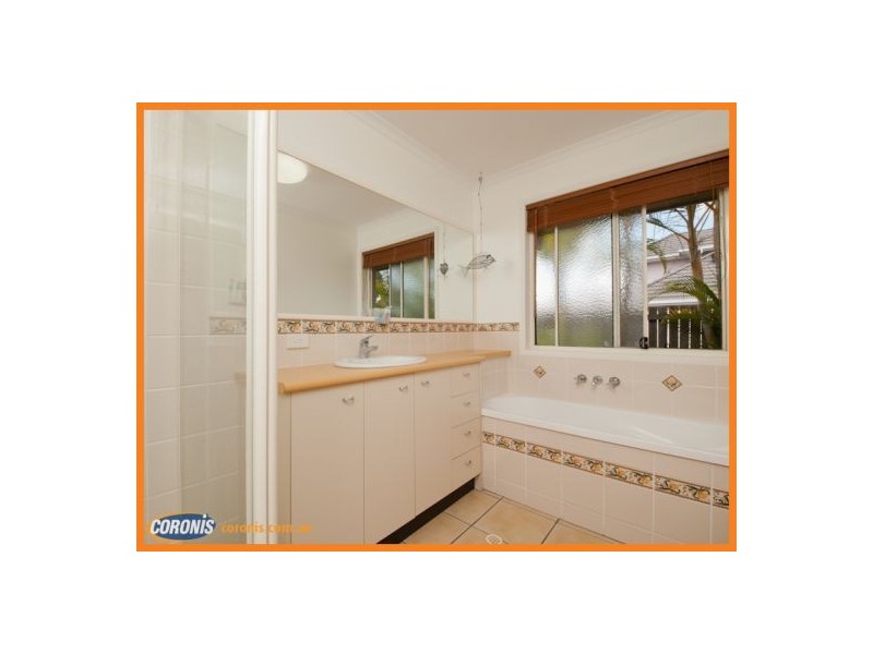 11 Midden Place, Pelican Waters QLD 4551