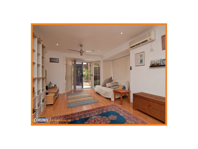 11 Midden Place, Pelican Waters QLD 4551