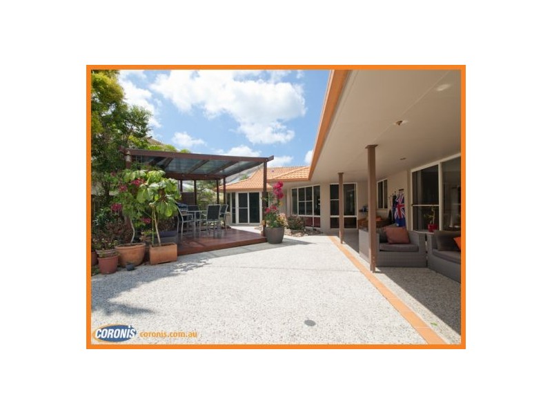 11 Midden Place, Pelican Waters QLD 4551