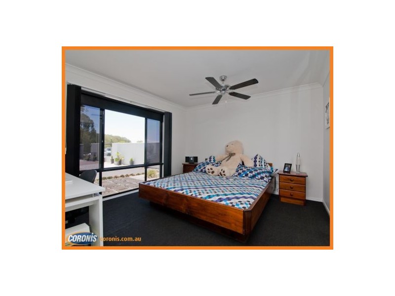 25 Somerset Lane, Little Mountain QLD 4551