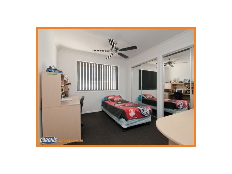 25 Somerset Lane, Little Mountain QLD 4551