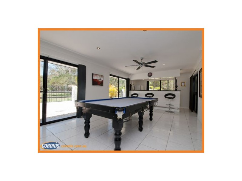 25 Somerset Lane, Little Mountain QLD 4551