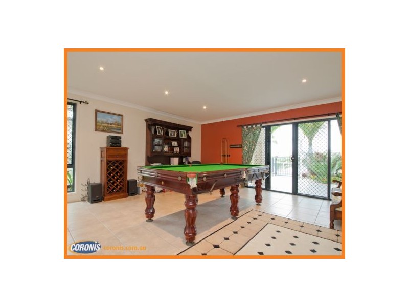 24 Sunbird Chase, Parrearra QLD 4575