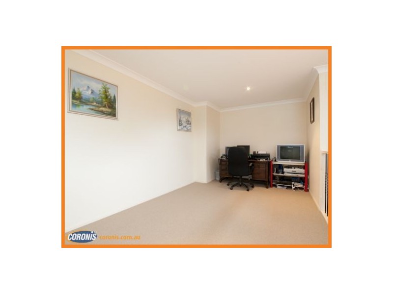 24 Sunbird Chase, Parrearra QLD 4575