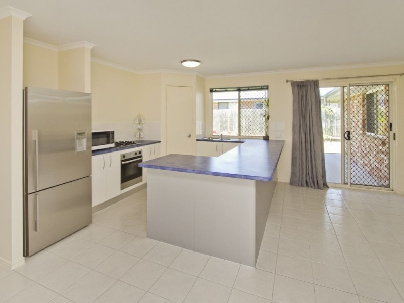 5 King Orchid Drive, Little Mountain QLD 4551