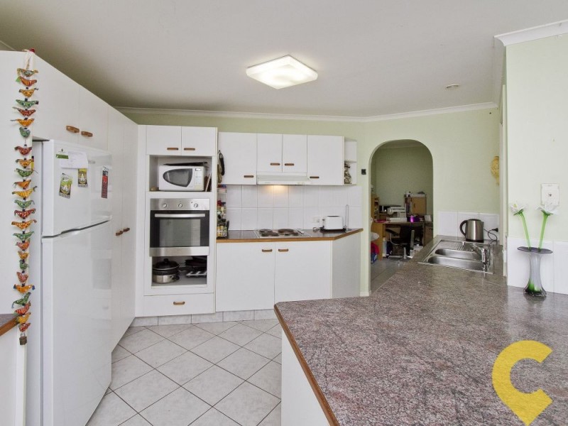 23 Stradbroke Drive, Little Mountain QLD 4551