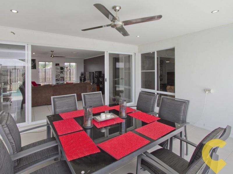 11 Spoonbill Drive, Forest Glen QLD 4556