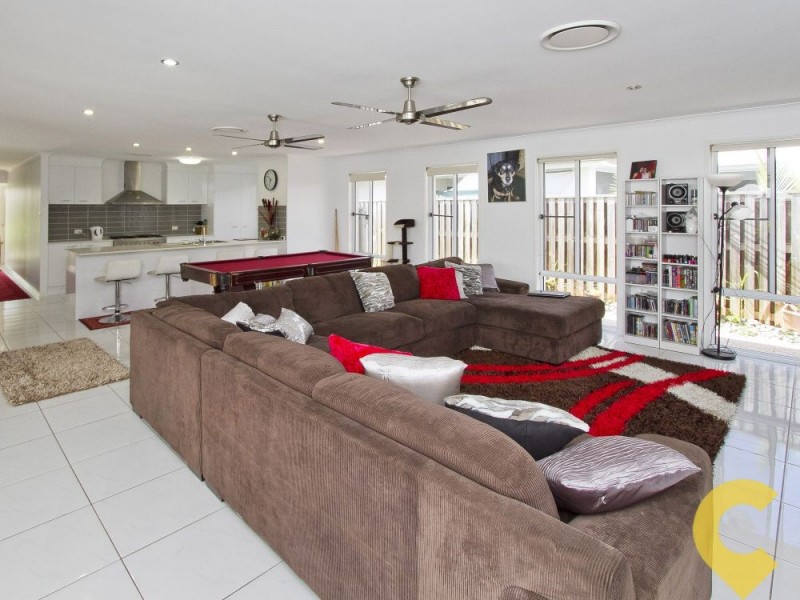 11 Spoonbill Drive, Forest Glen QLD 4556