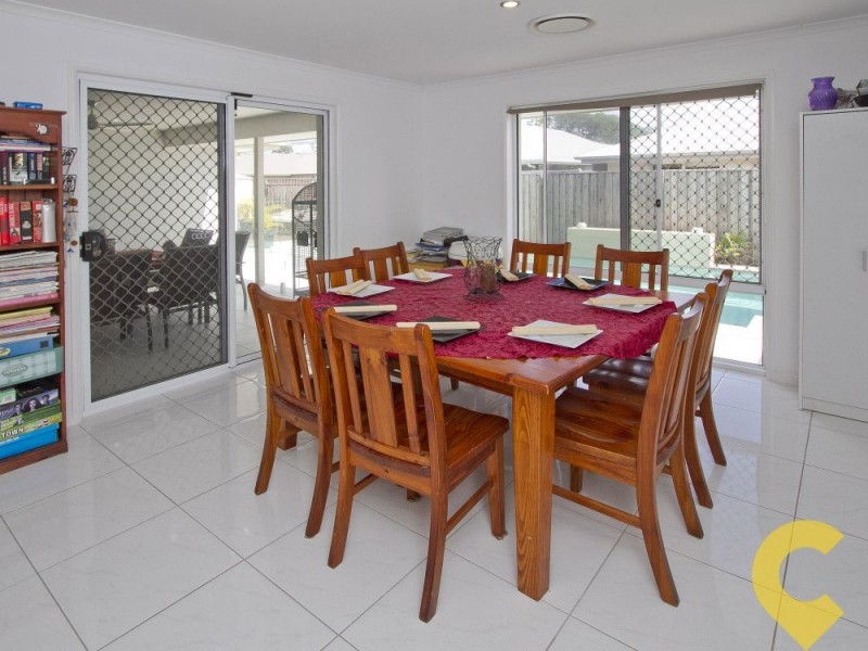 11 Spoonbill Drive, Forest Glen QLD 4556