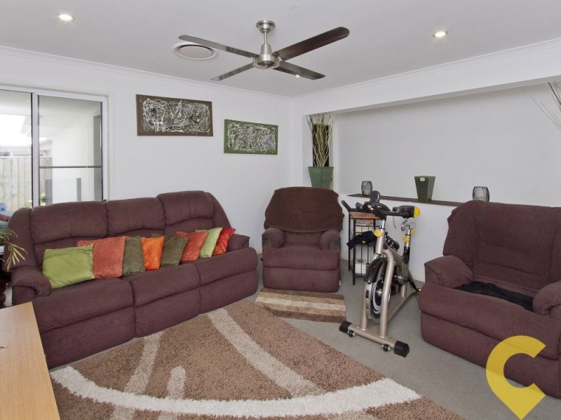 11 Spoonbill Drive, Forest Glen QLD 4556