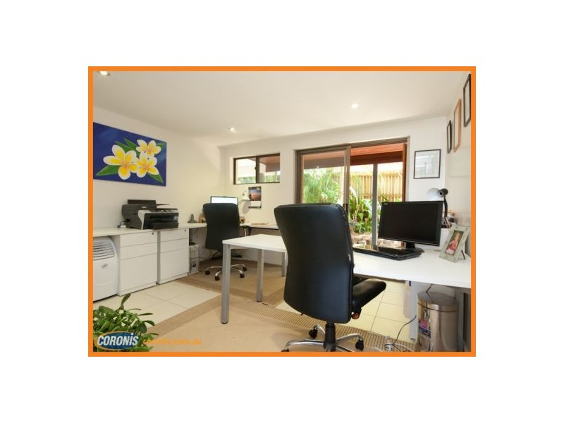 13 Lyon Street, Dicky Beach QLD 4551