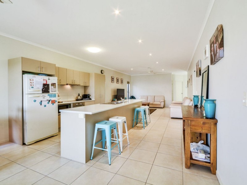 5 Wheeler Crescent, Caloundra West QLD 4551